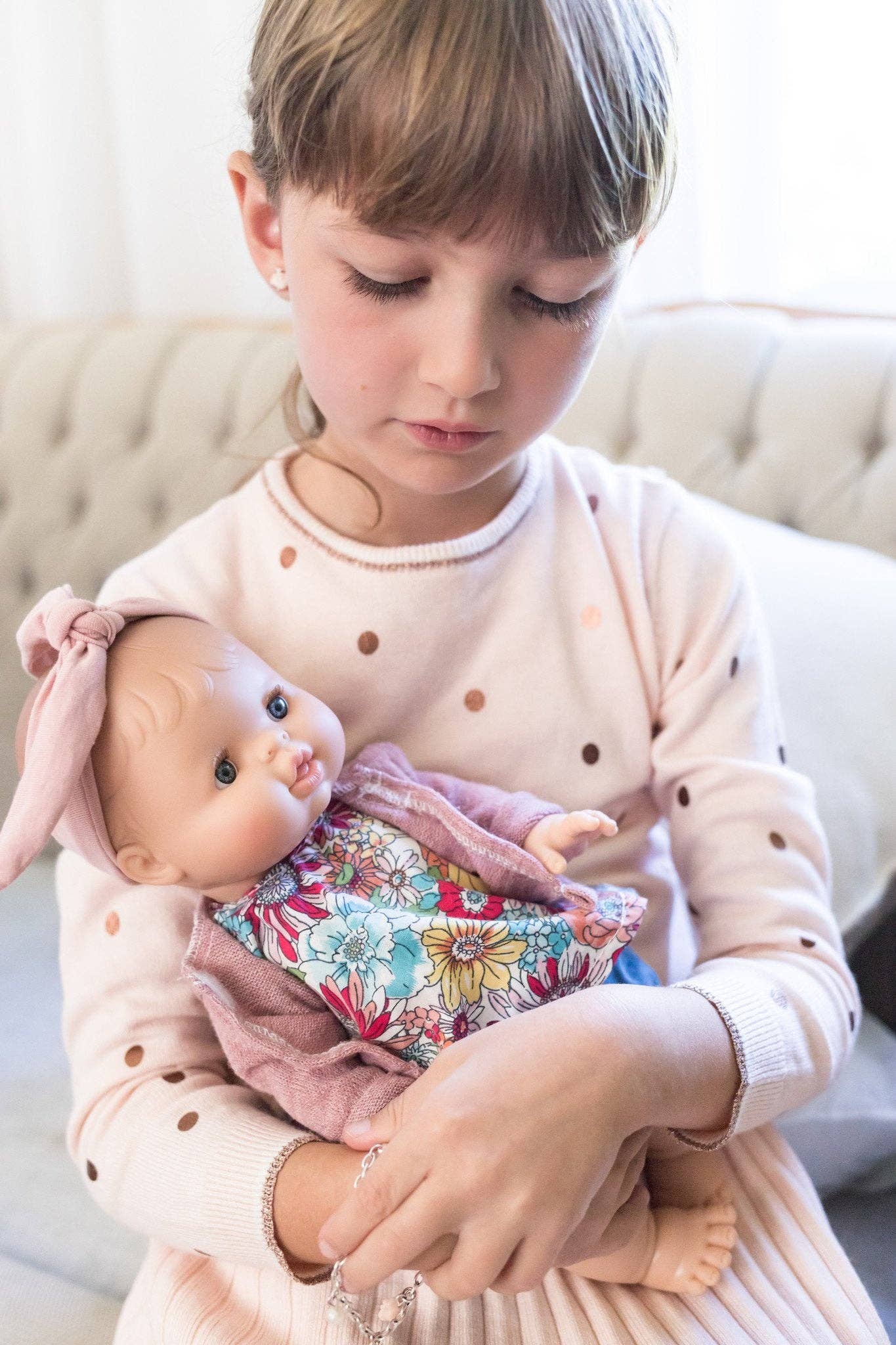 Rose in pajamas - Baby Gordis