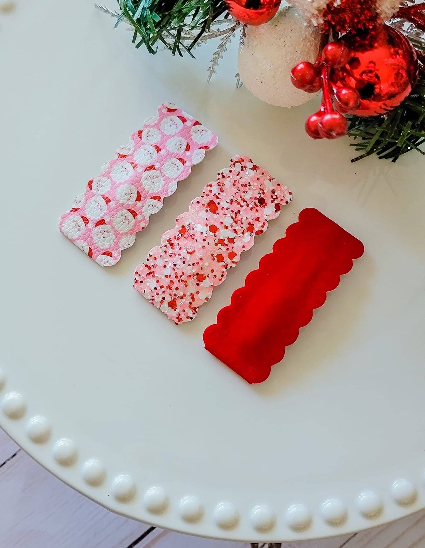 Santa Baby 2.5" Rectangle Scallop Snap Clip 3 pack