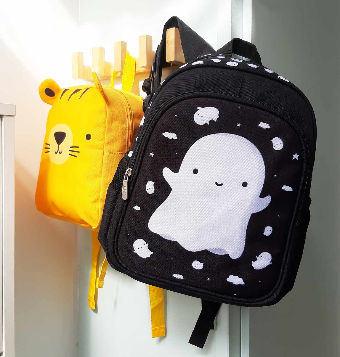 Kids backpack: Ghost
