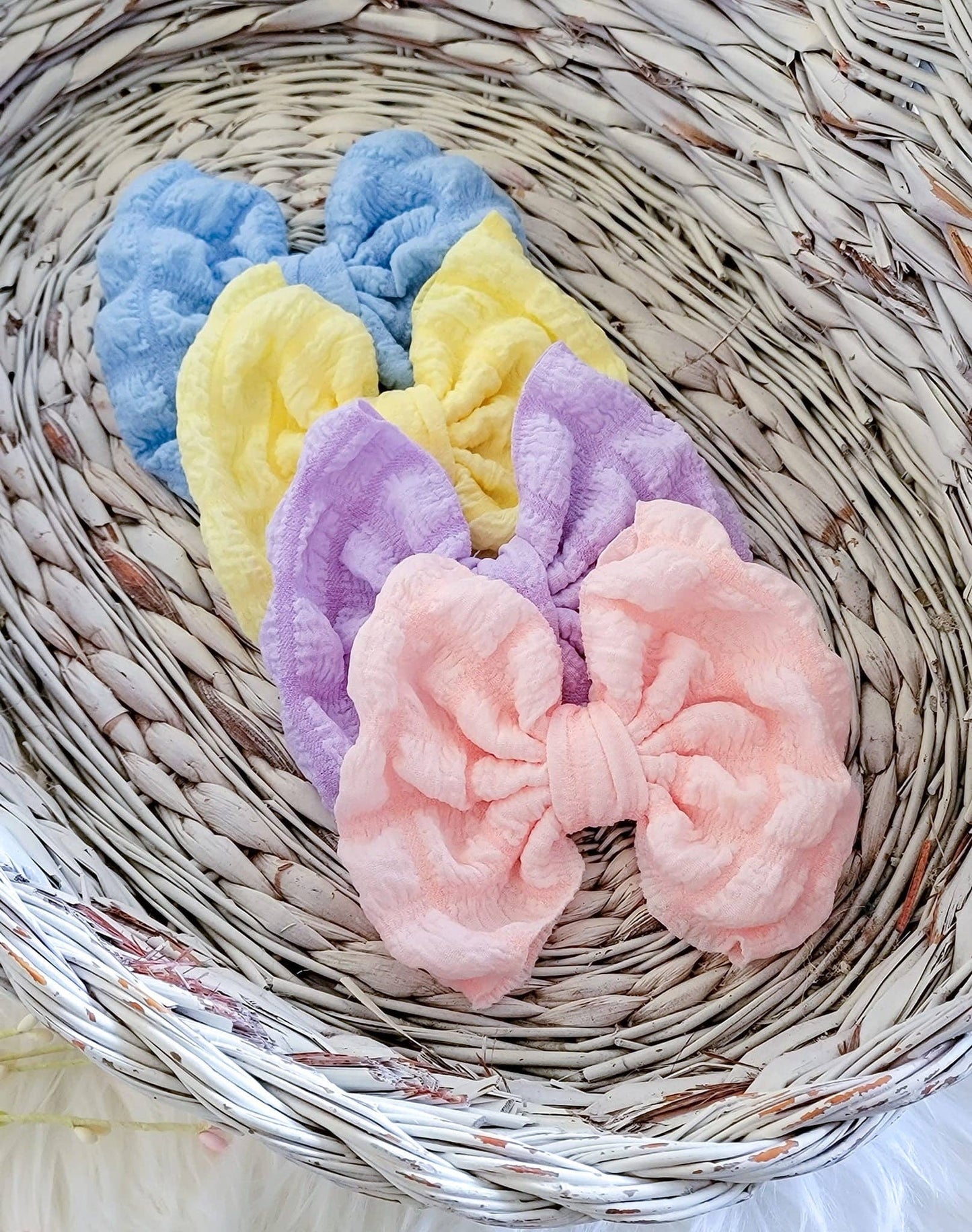 Fluffy Savannah Bow-Yellow
