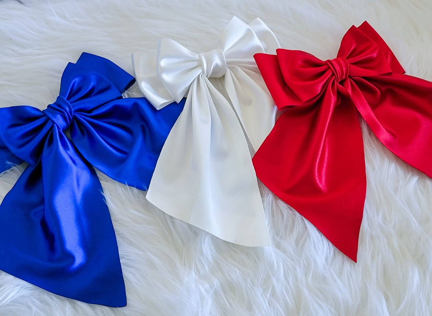 Coquette Bow-Soft White - Dainty Delights