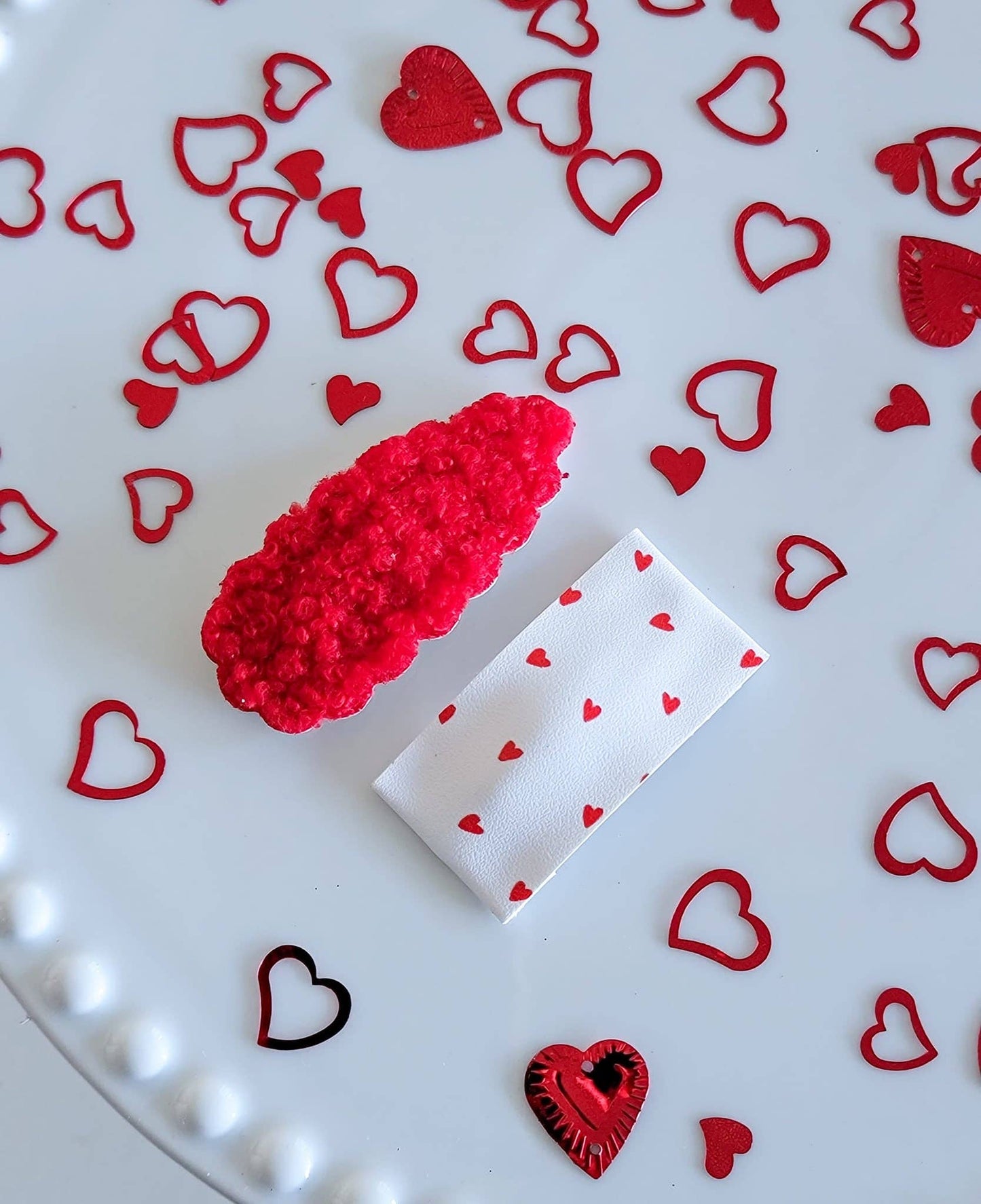 Dainty Red Hearts Snap Clip Mix Set