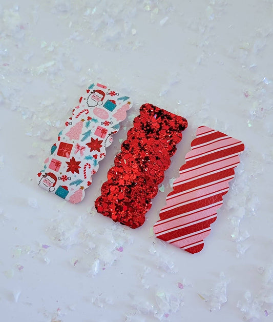 Christmas Mashup 2.5 inch Scallop Oval Snap Clip 3pk