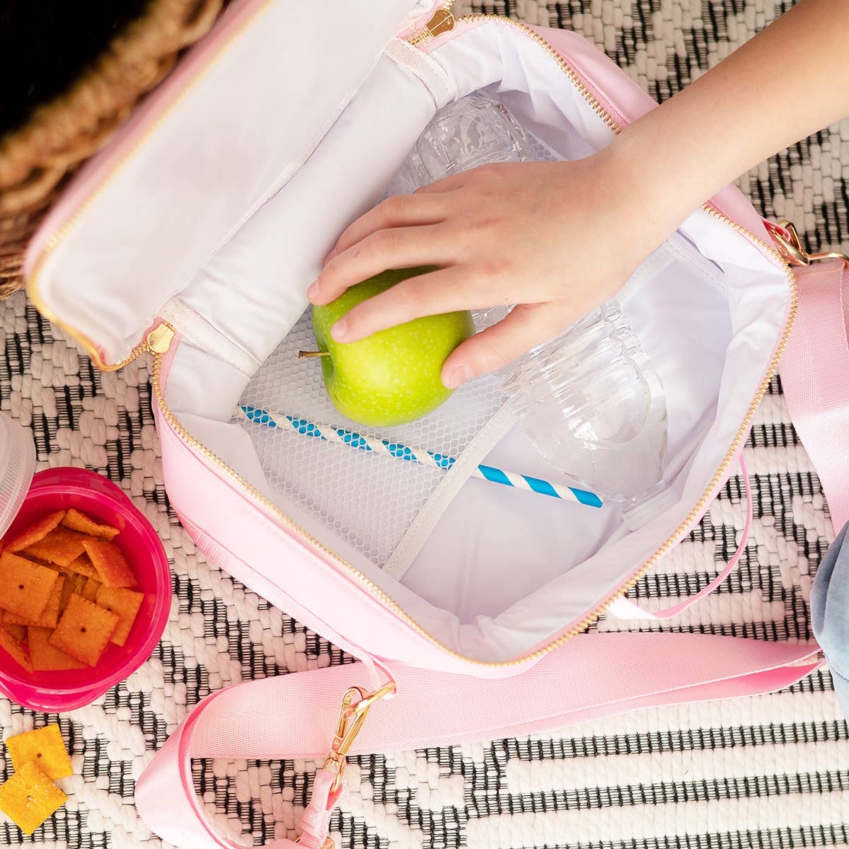 Avery Lunch Box - Choose Color