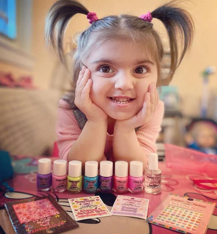 Sweetie Non-Toxic Nail Art