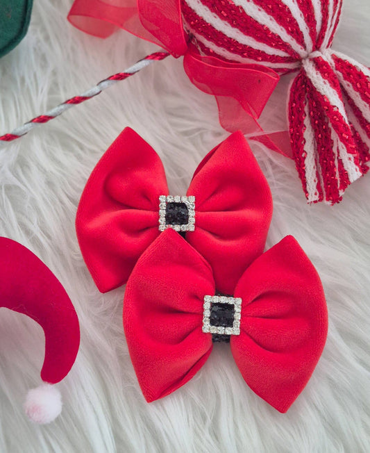 Red Plushy Velvet Santa Savannah Bow Piggies Set