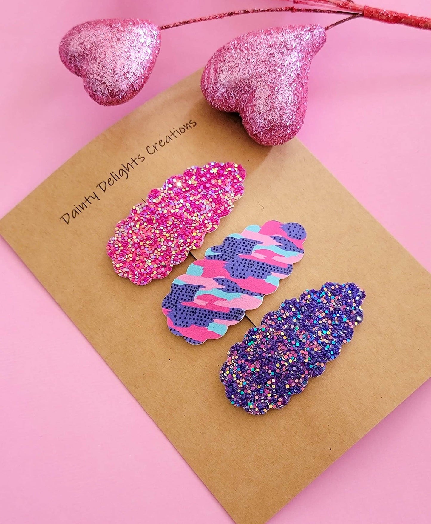90's Vibes 2.5 inch Scallop Oval Snap Clip 3 pack