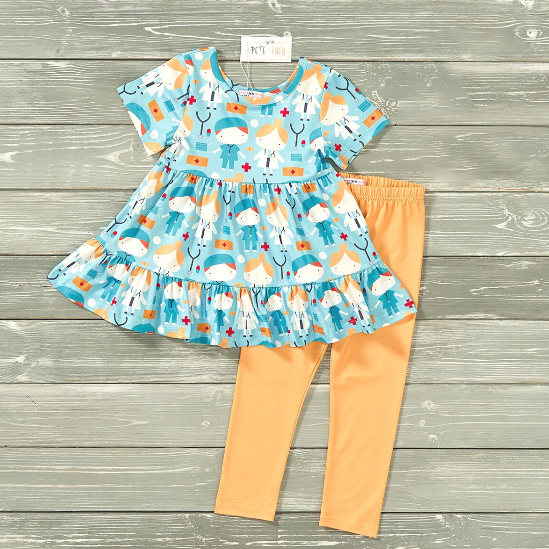 Care Crew Short Sleeve Pants Set