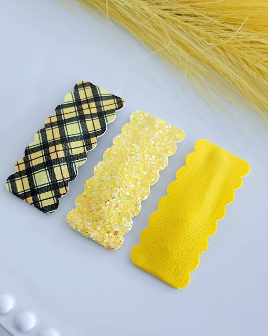 Clueless Yellow Plaid 2.5 inch Rectangle Scallop Snap Clip 3 pack