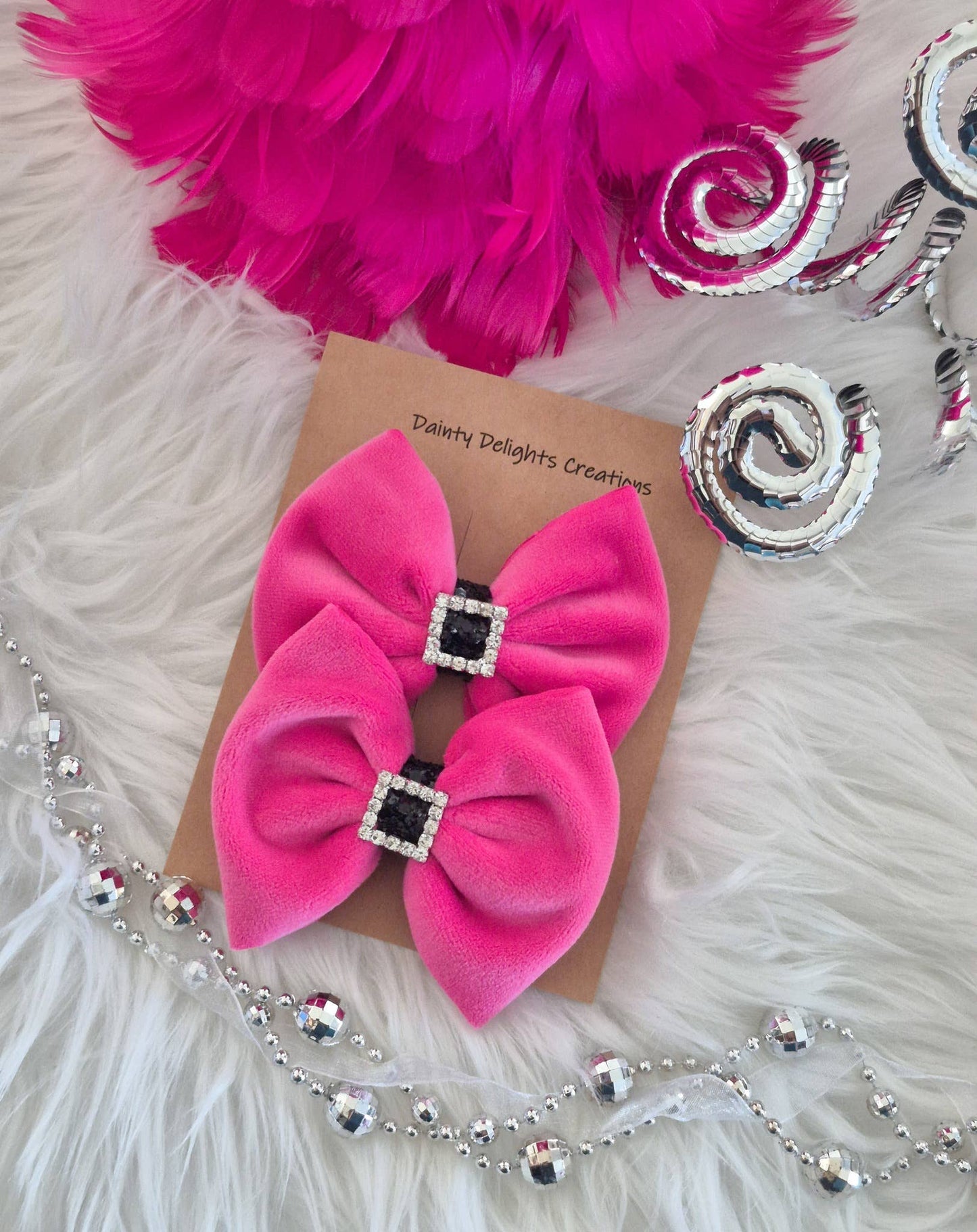 Hot Pink Plushy Velvet Santa Bow Savannah Bow Piggies Set