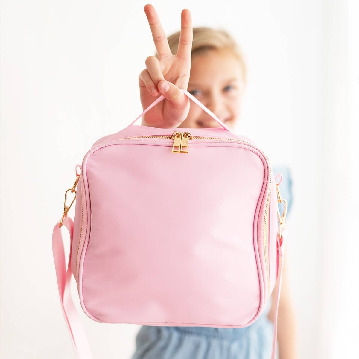Avery Lunch Box - Choose Color
