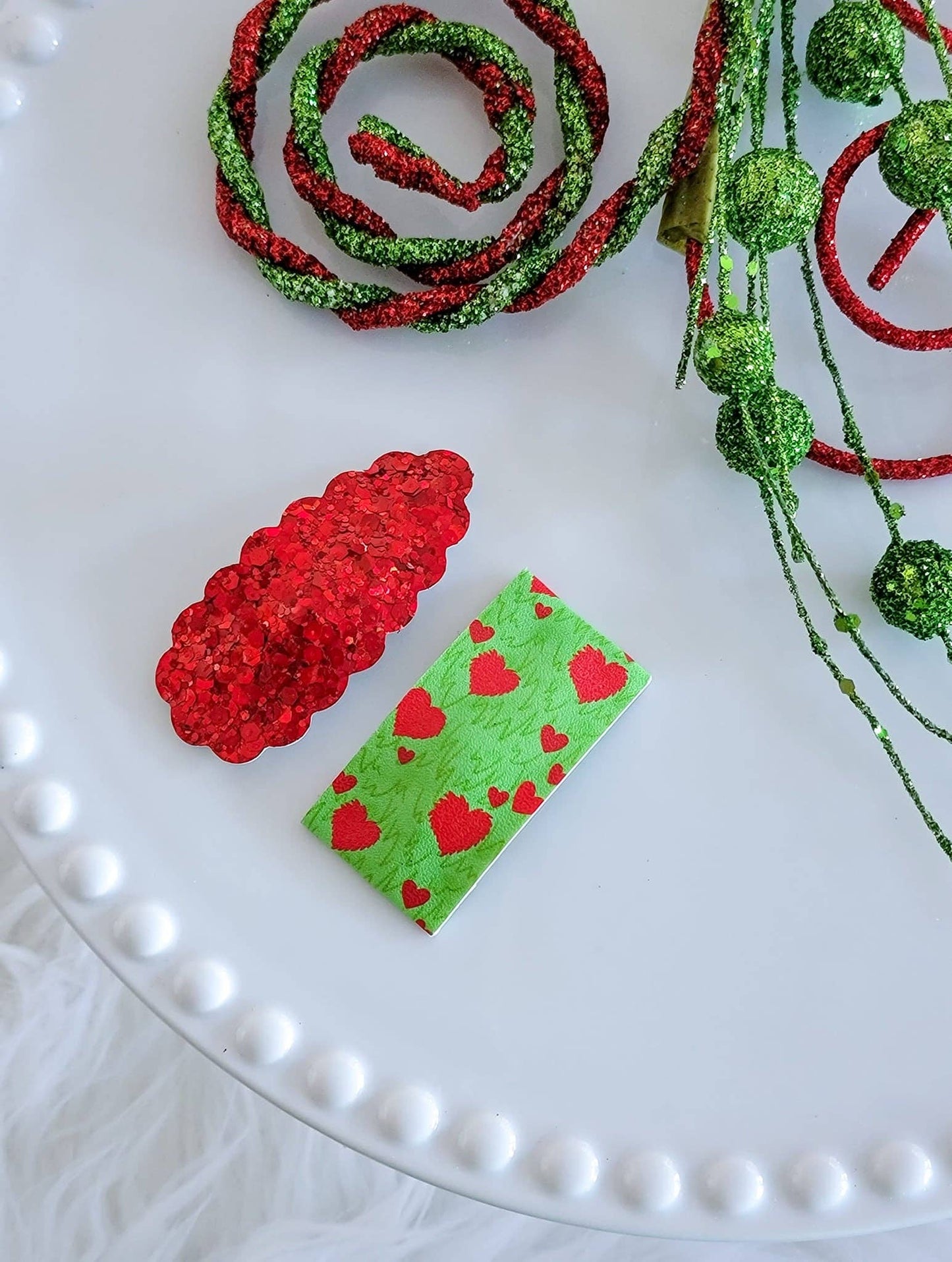 He's a Mean One Snap Clip Mix Set