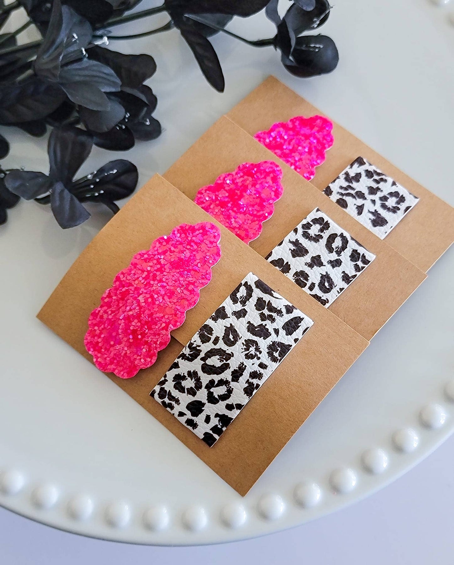 Leopard Monochrome and Hot Pink Snap Clip Mix Set