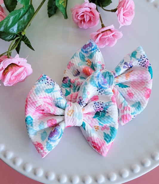 Wispy Rose Garden Savannah Bow PIGGIES Set