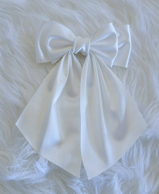 Coquette Bow-Soft White - Dainty Delights