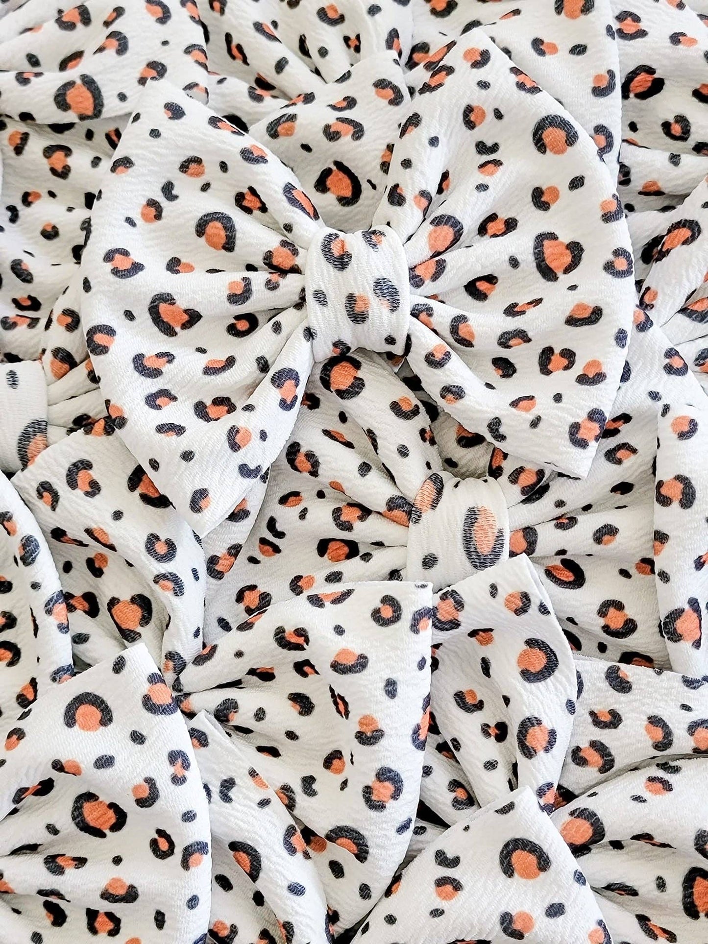 Neutral Tan Leopard Savannah Bow