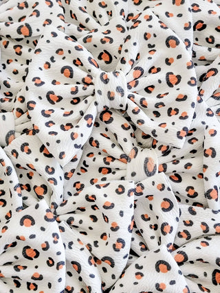 Neutral Tan Leopard Savannah Bow