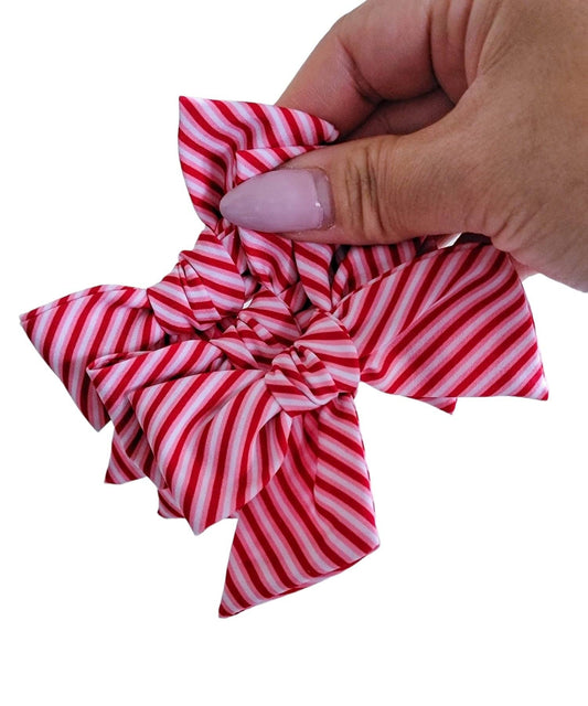 Chloe Bow-Candy Cane Lane