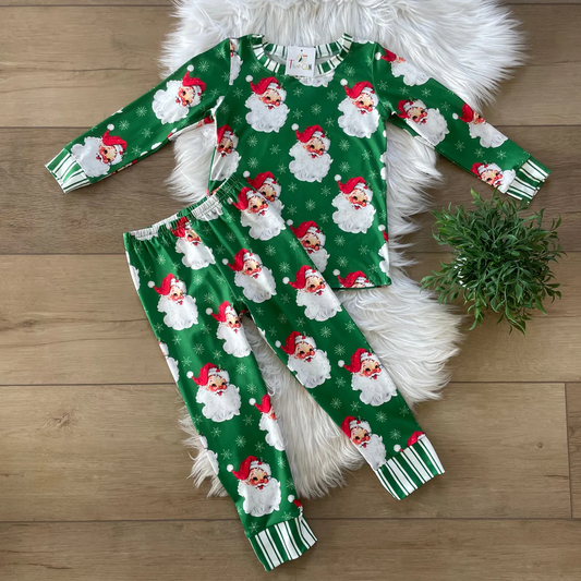 Green Vintage Santa 2 Pc Loungewear