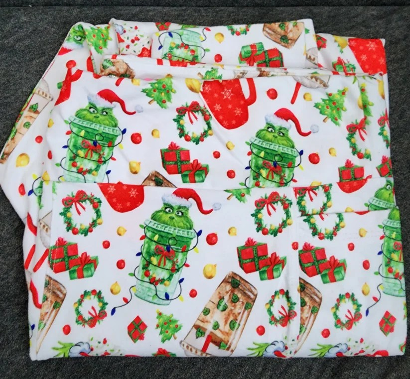 Grouchy Before Coffee Leggings